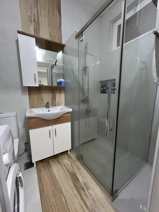 Cozy Corner Apartment Gjakova Екстериор снимка